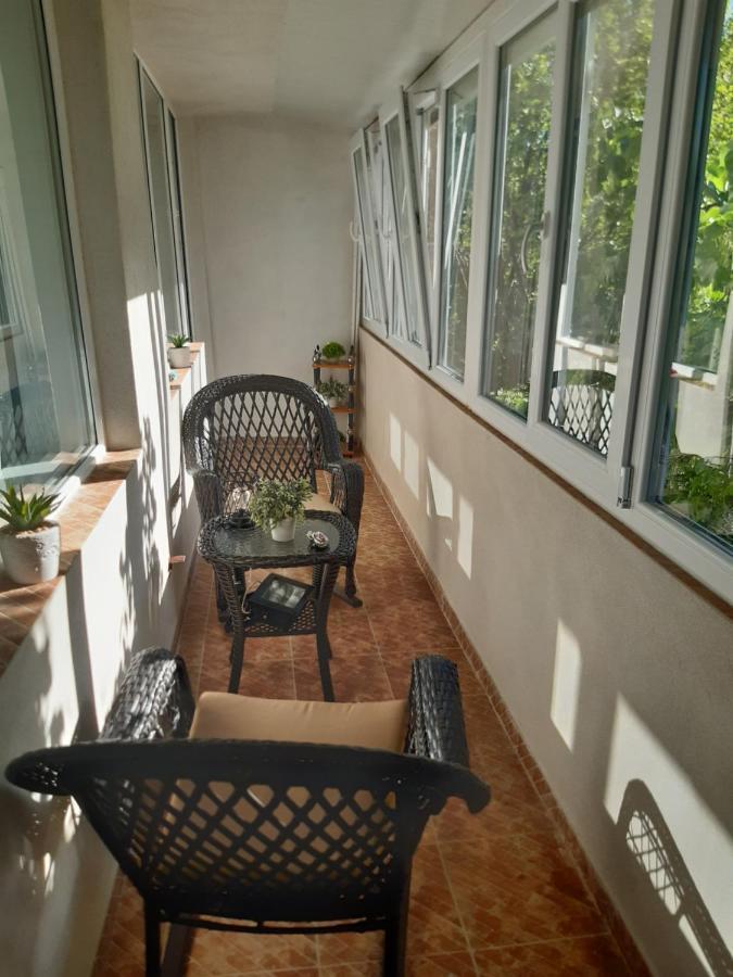 Апартаменти Apartament R&A Оршова Екстер'єр фото